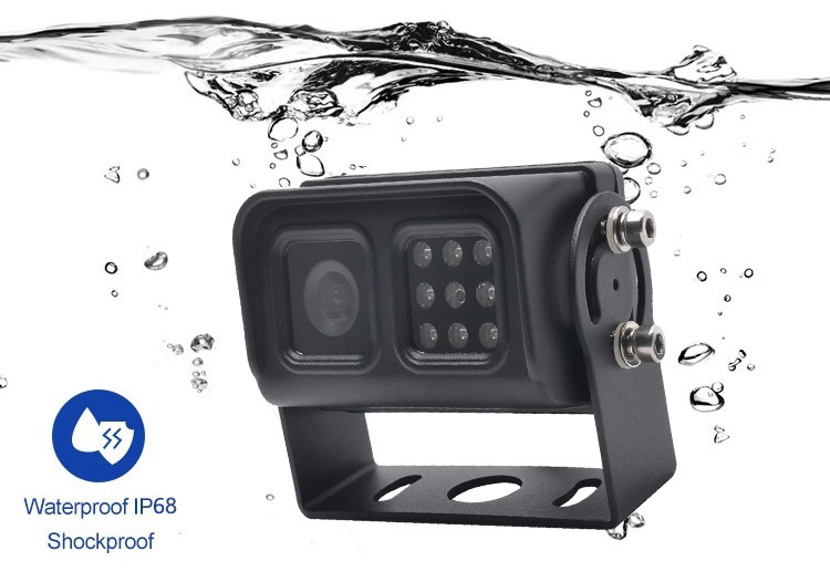 The camera is weatherproof - IP68 protection